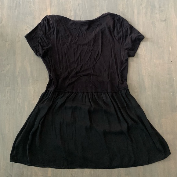 LED Maternity Top - Picture 2 of 4